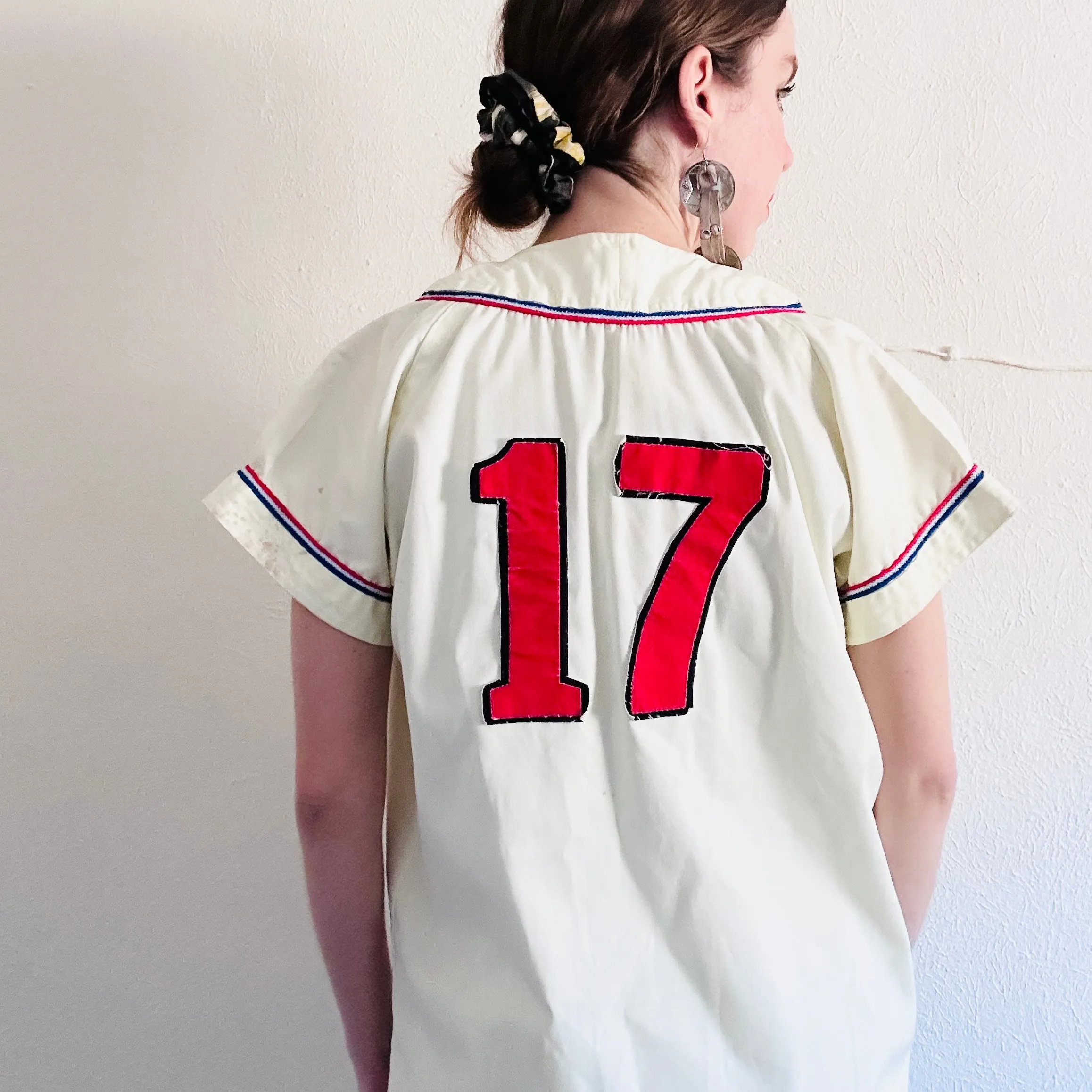 70S VINTAGE JAPANESE BASEBALL JERSEY TOP // SIZE MEDIUM