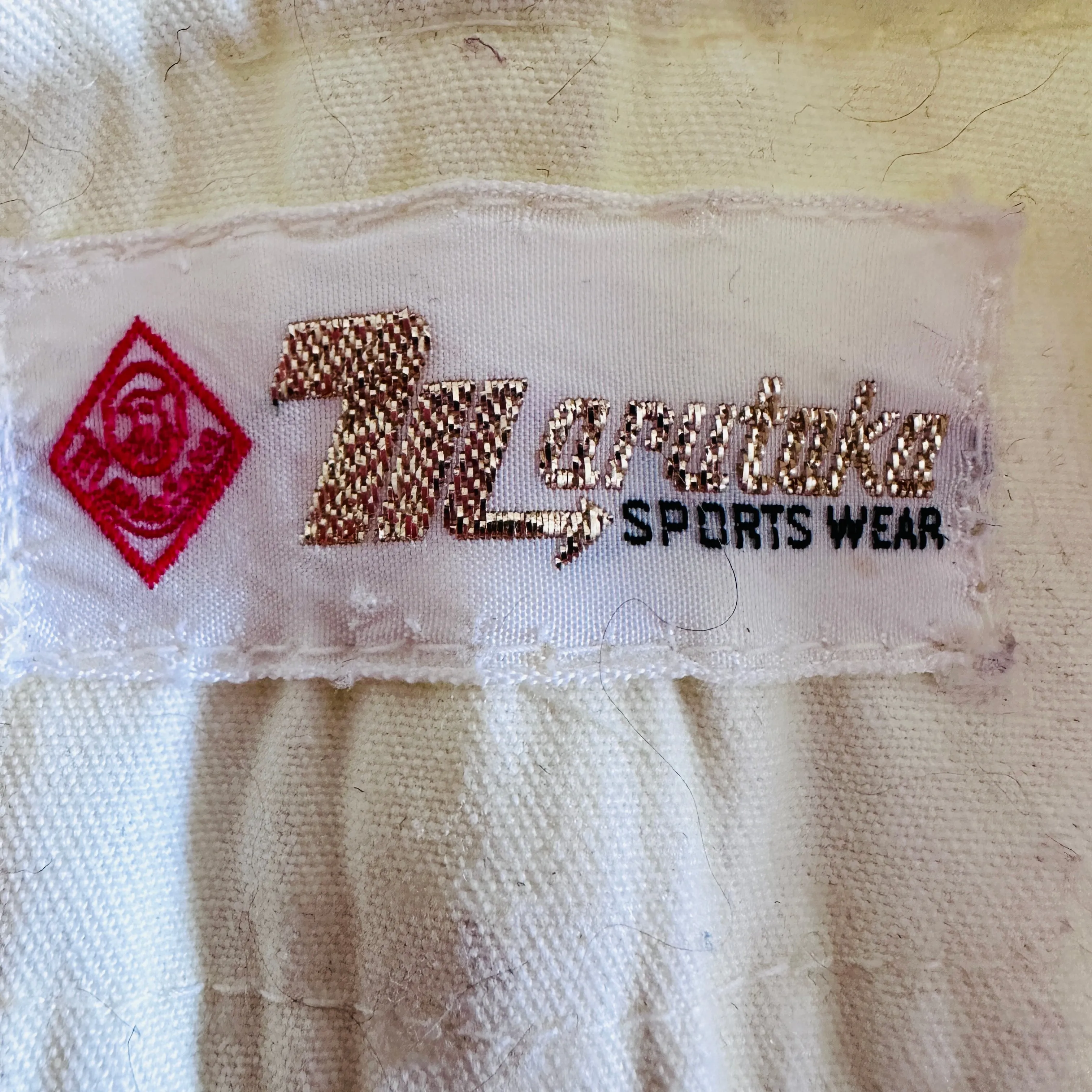 70S VINTAGE JAPANESE BASEBALL JERSEY TOP // SIZE MEDIUM