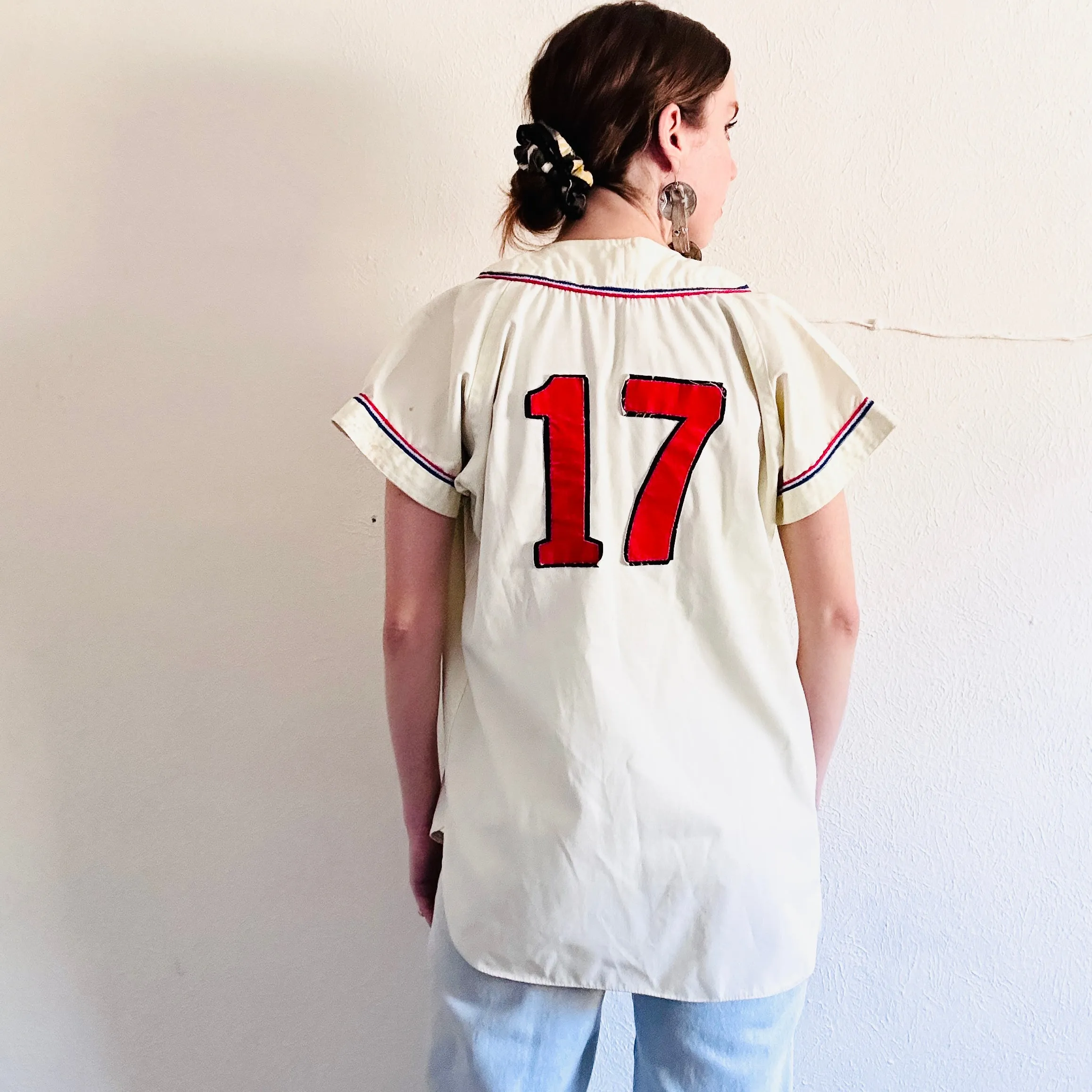 70S VINTAGE JAPANESE BASEBALL JERSEY TOP // SIZE MEDIUM
