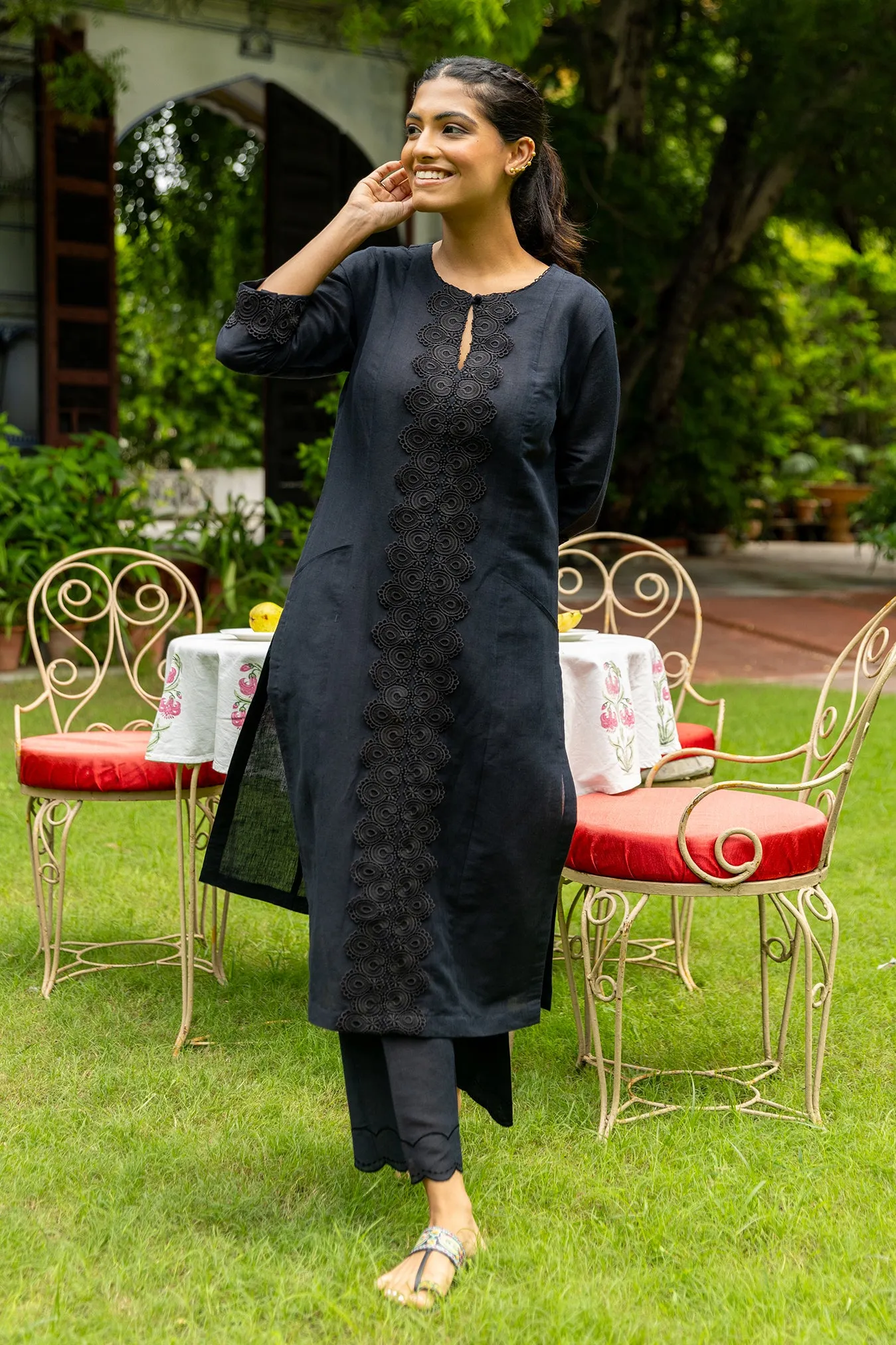 Long Black Linen Kurta with Lacework and Qureshia Buttons