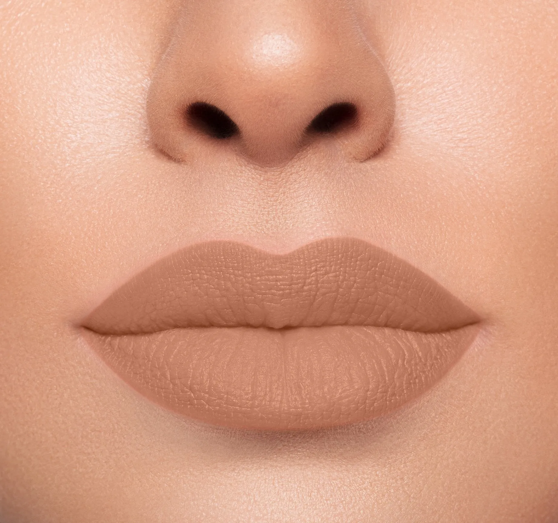 MEGA MATTE LIPSTICK - COMMIT