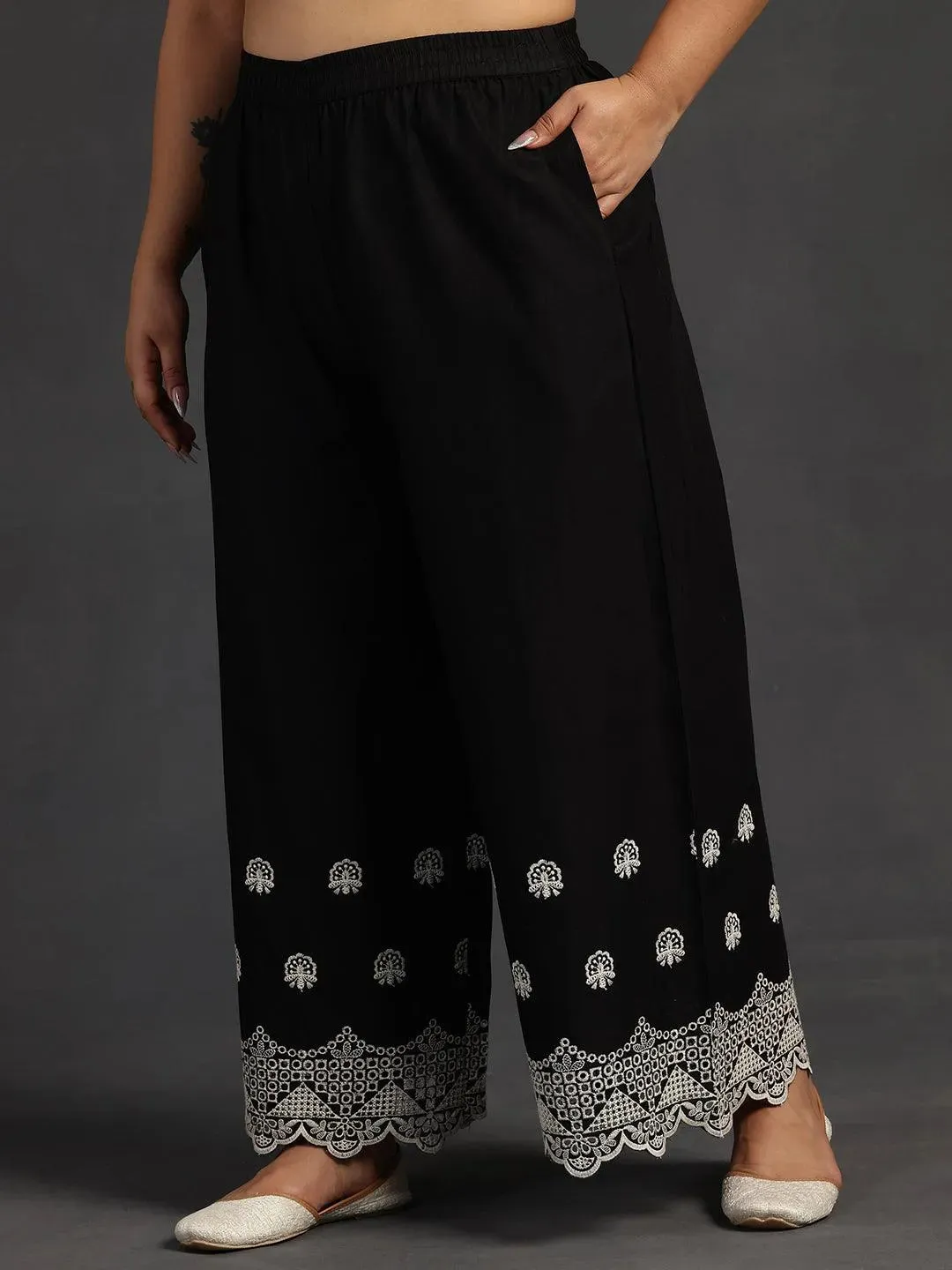 Plus Size Black Embroidered Cotton Co-Ords
