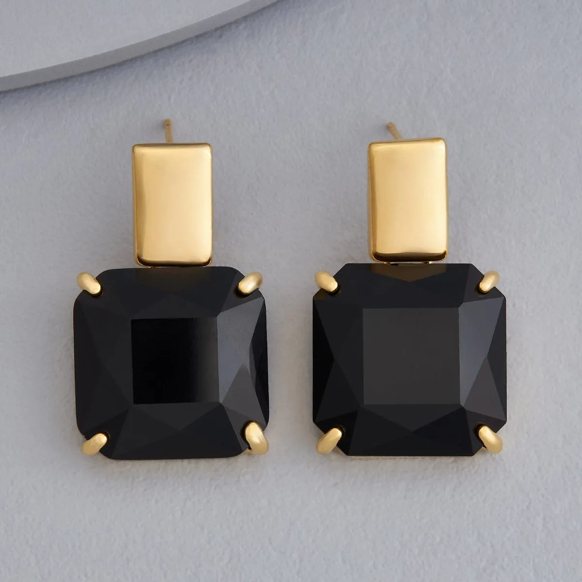 Trendy Earring 175608