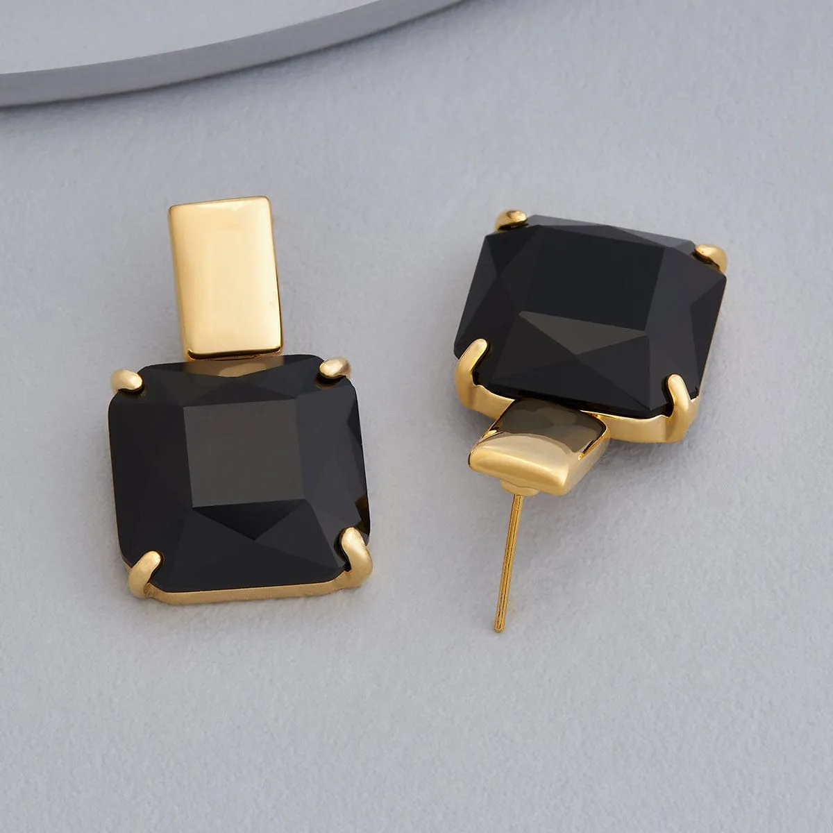 Trendy Earring 175608