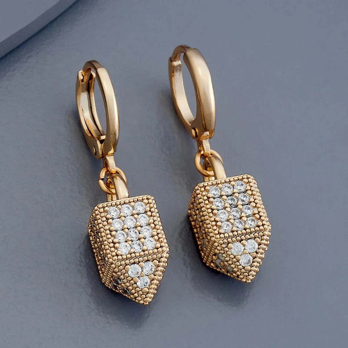 Trendy Earring 178748