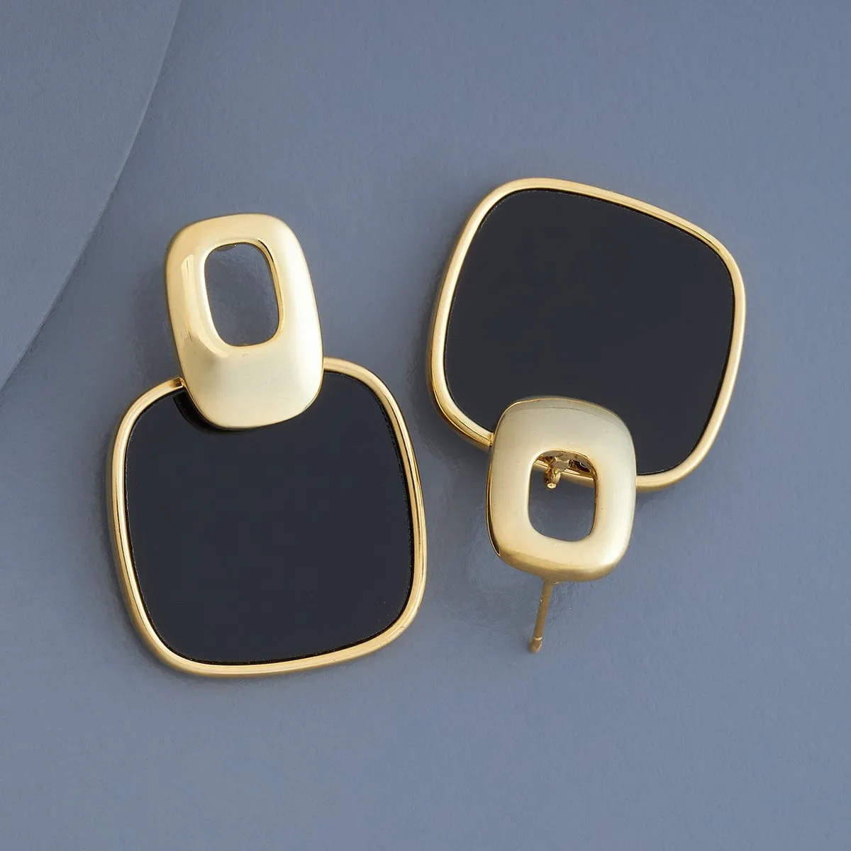 Trendy Earring 179038