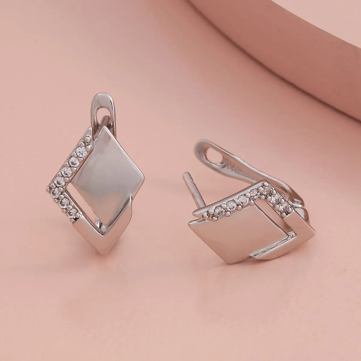 Trendy Earring 179637
