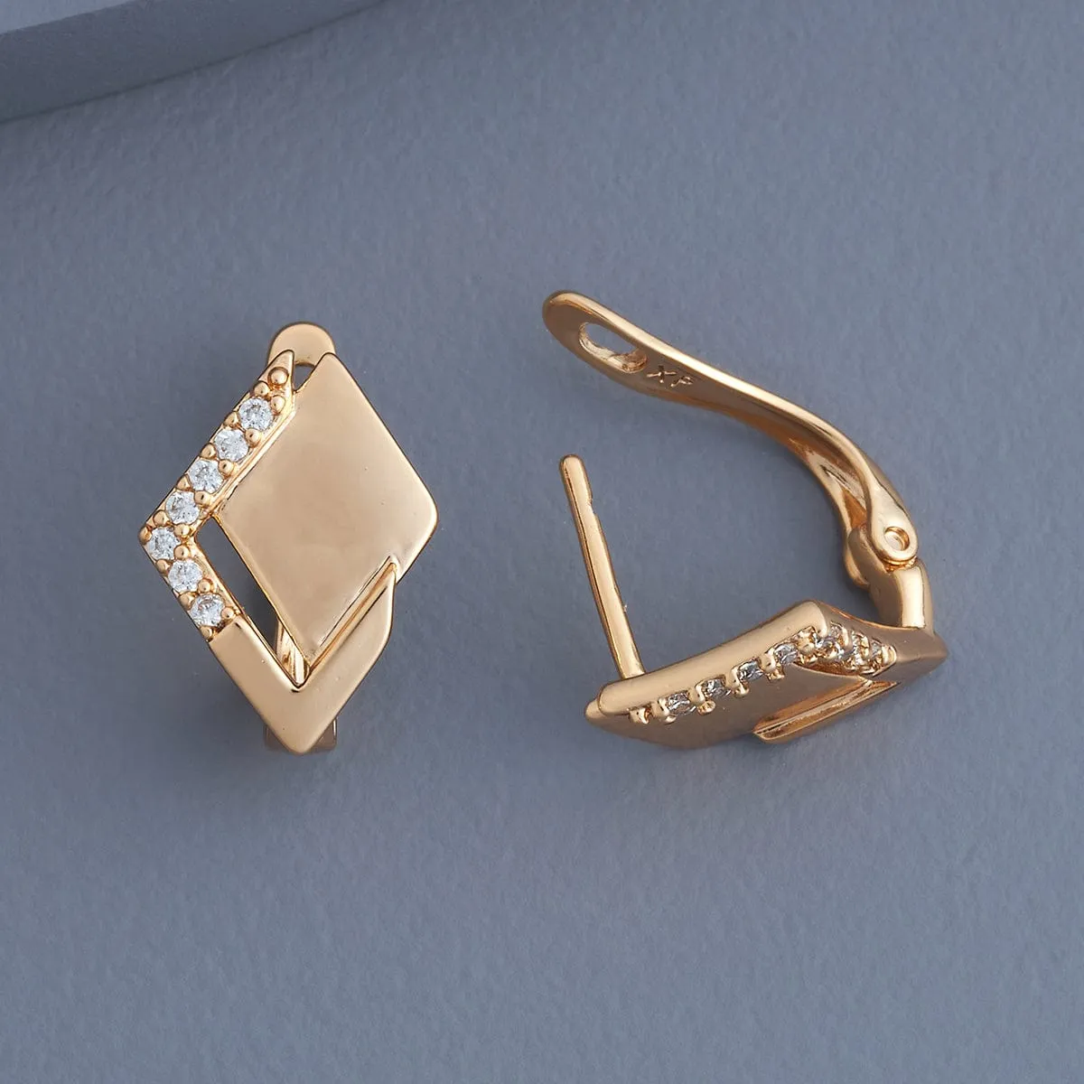 Trendy Earring 179637