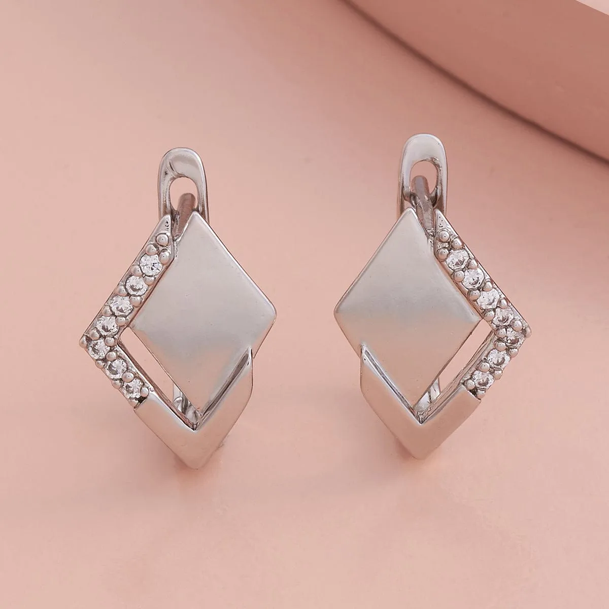 Trendy Earring 179637