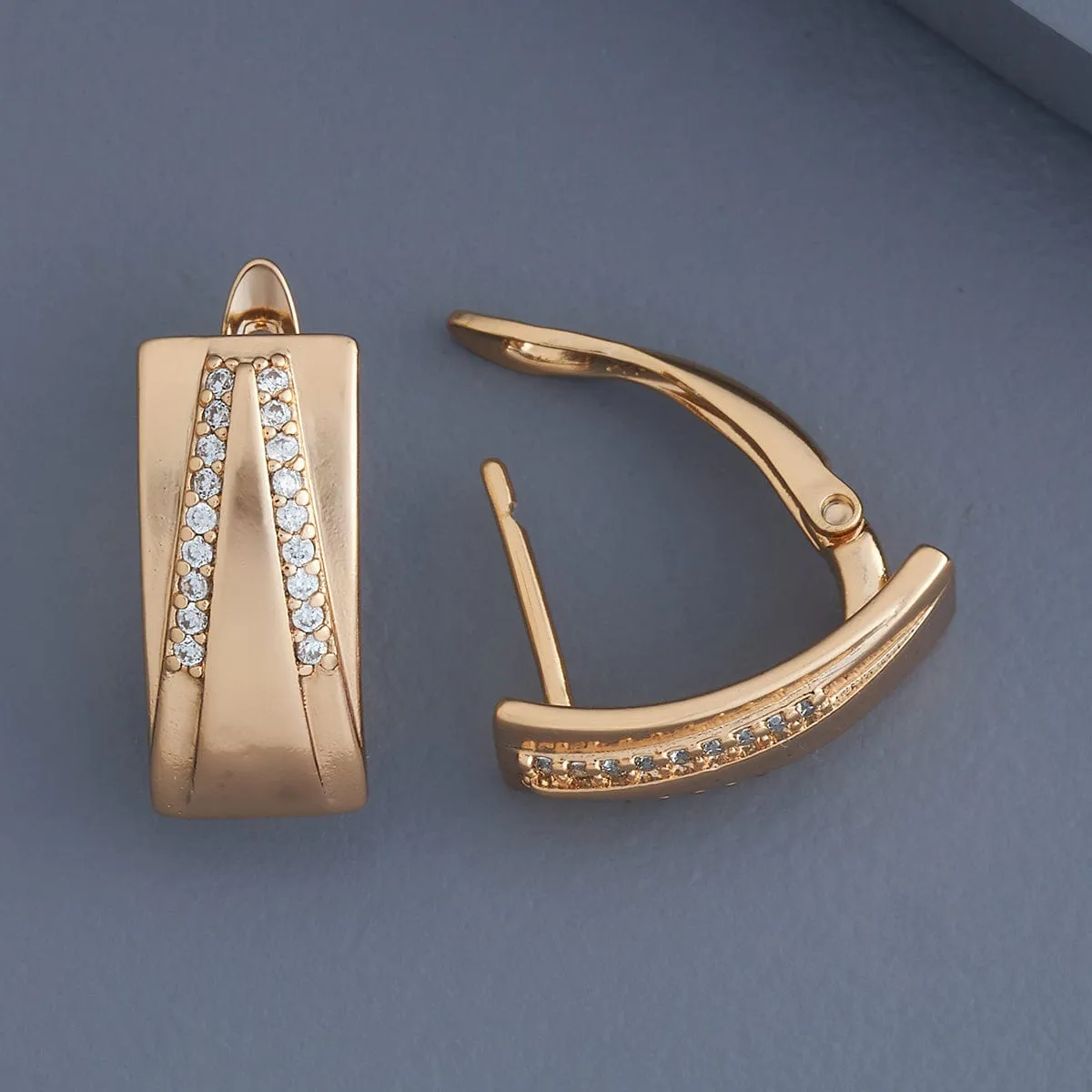 Trendy Earring 179651
