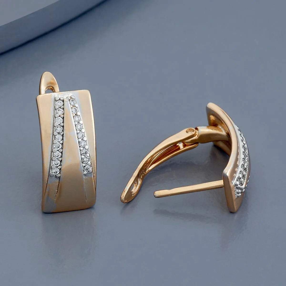 Trendy Earring 179651